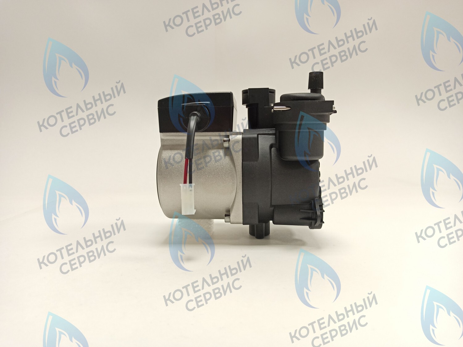 30034160A Насос циркуляционный NAVIEN Deluxe E/C (30022723B, 30022723A, 30022722B) в Уфе