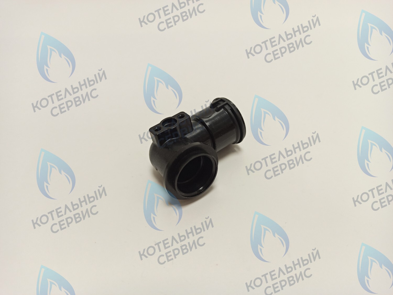 20034886A Патрубок обратки теплообменника угловой Navien Heatluxe (NGB210) в Уфе