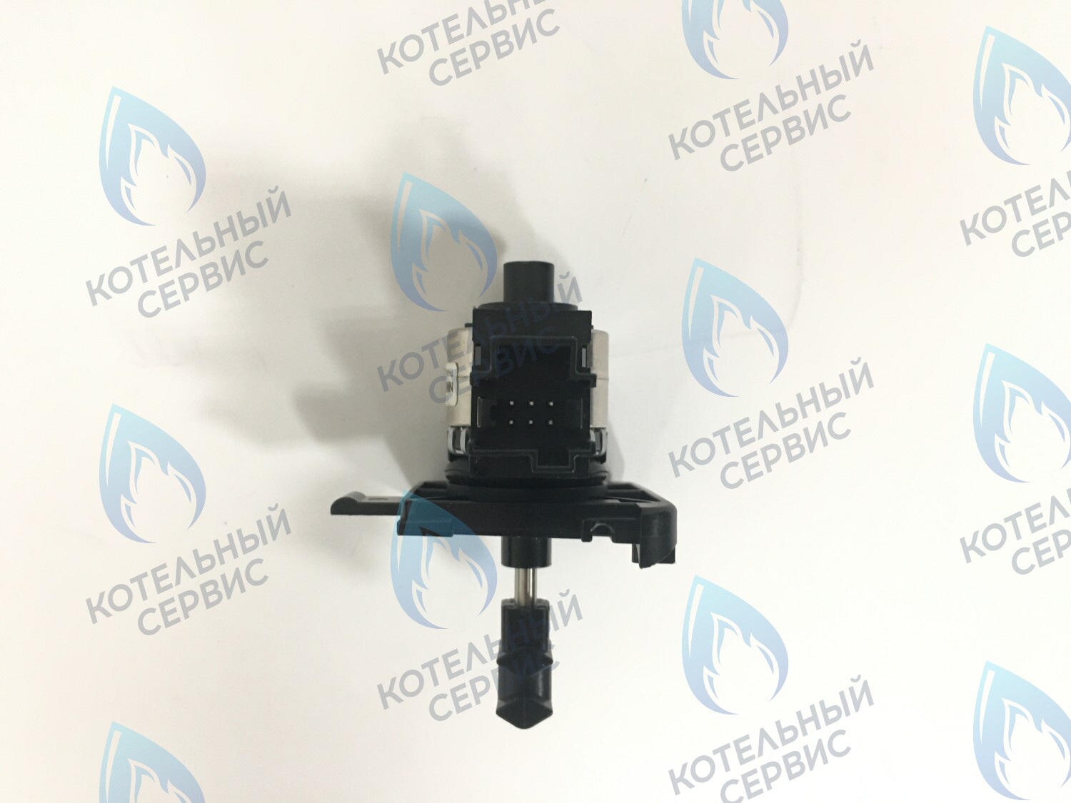 GM010 Мотор BOSCH, BUDERUS (87160113600, 87186828390, 19928669), VIESSMANN (7822764) в Уфе