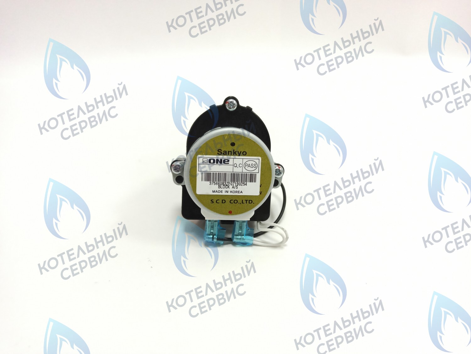 30013136A Трехходовой клапан Navien Deluxe C/E 13-40k в Уфе