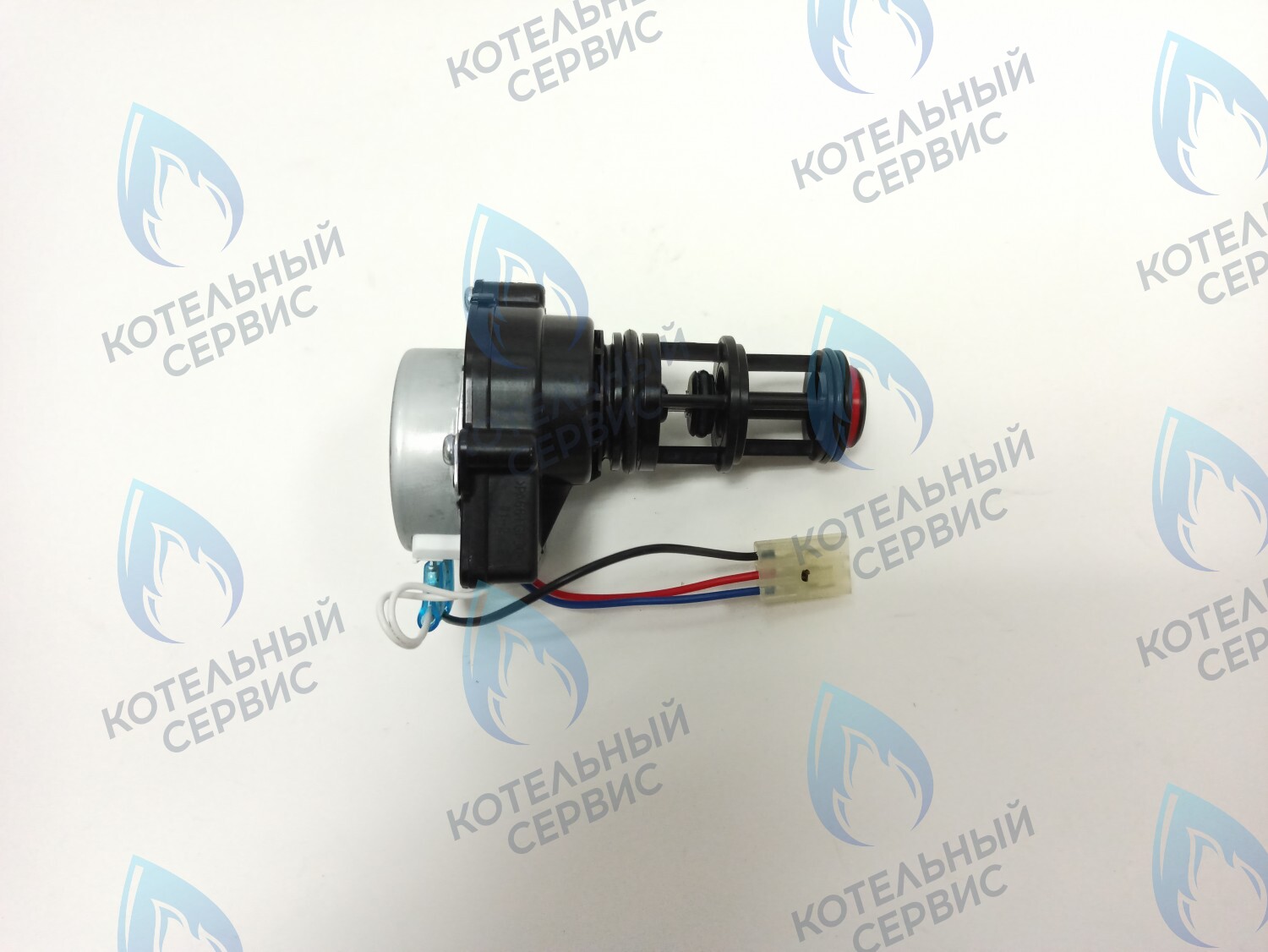 30013136A Трехходовой клапан Navien Deluxe C/E 13-40k в Уфе