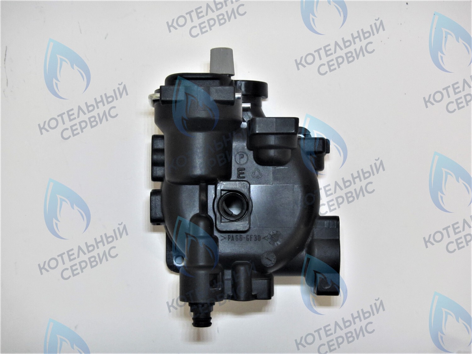 PMF01CW Улитка циркуляционного насоса (отверстие сзади, одно справа сбоку) FERROLI ARENA, DIVA под насос WILO (W21CW) в Уфе