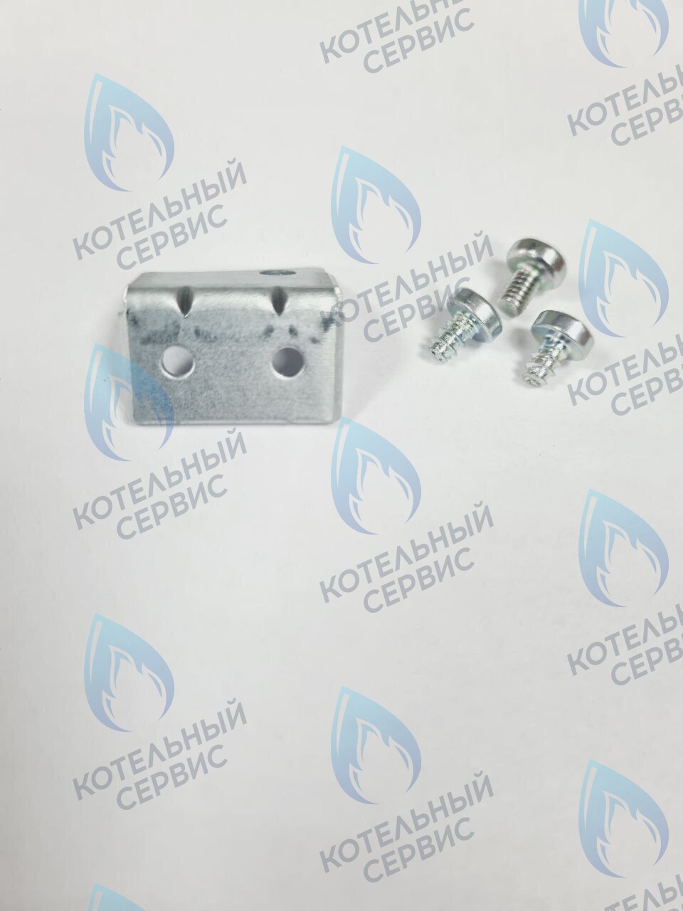 30033137A Металлический крепежный кронштейн  для замены нового насоса Шинху на существующий Фиксирующая скоба (1EA), болт (M4, 1EA), винт (4×6, 2EA) для Deluxe S/ONE, NCB 700 (необходим при замене 30033192A на 30020779B) в Уфе