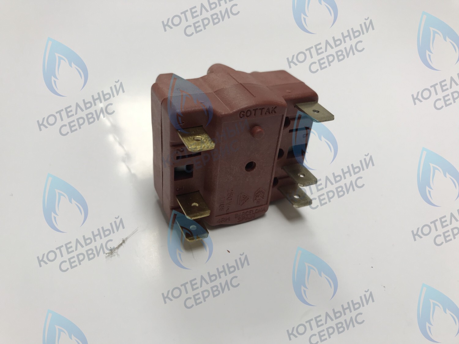 39813590 Переключатель FERROLI в Уфе