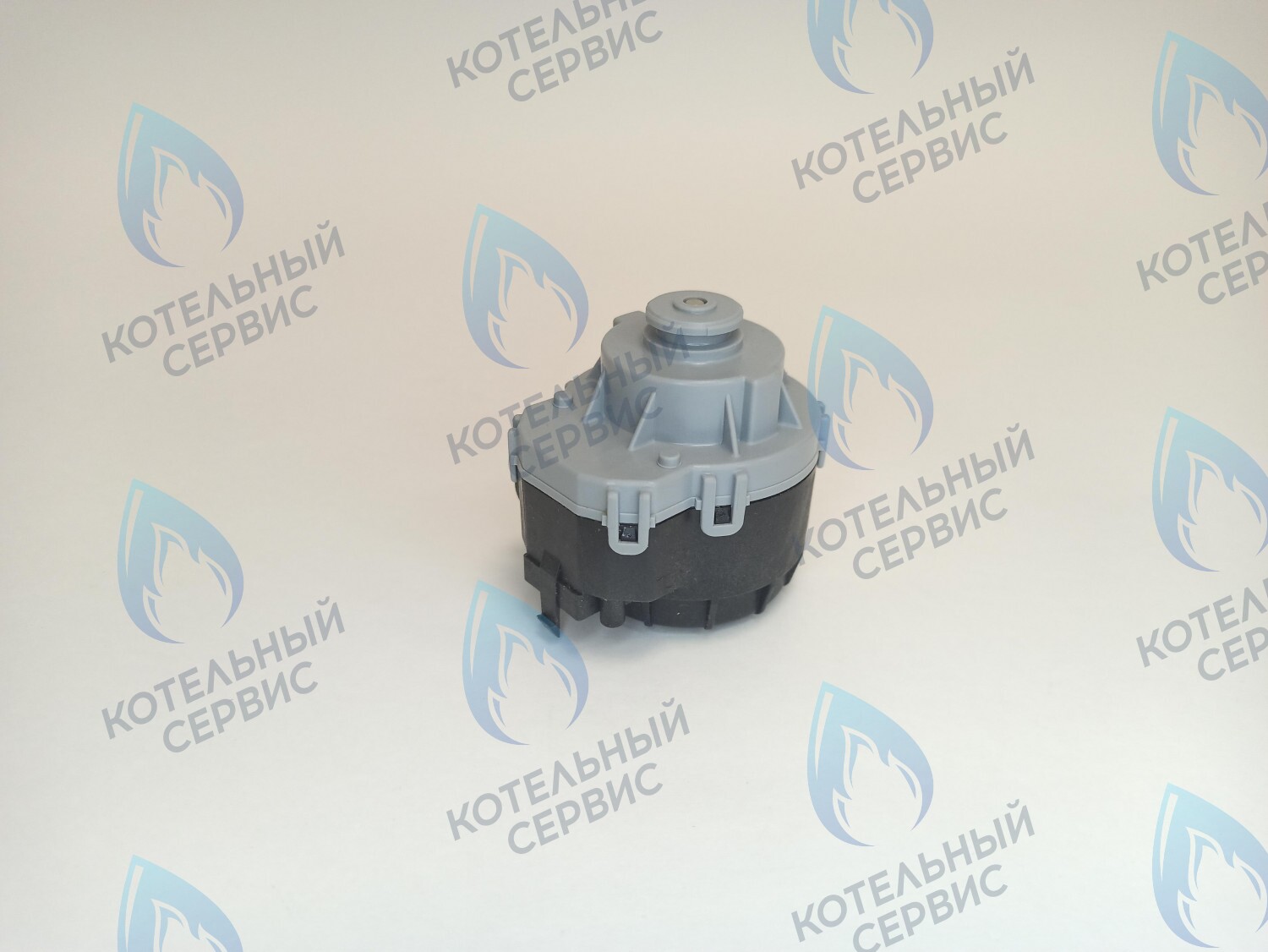 GM015 Сервопривод (мотор) трехходового клапана E.C.A. GELIOS PLUS (7006908425) в Уфе